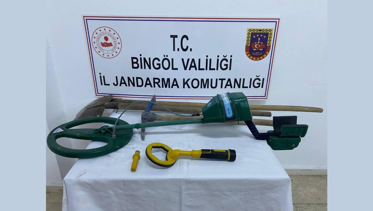 Bingöl'de kaçak kazı yapan 2 kişi yakalandı