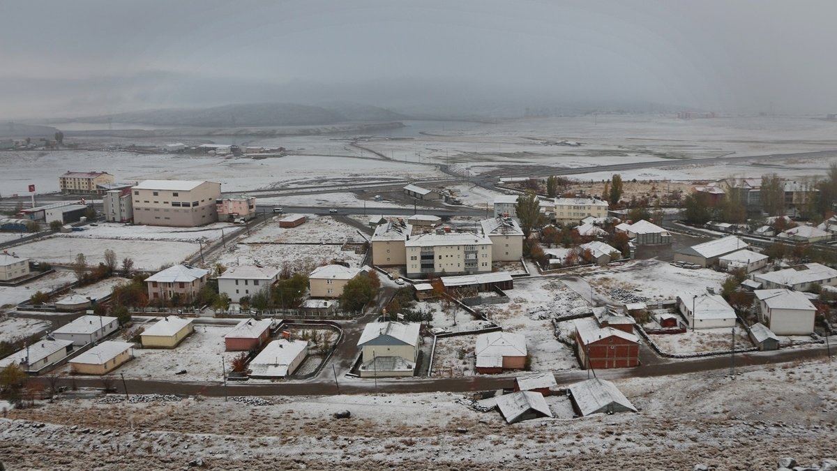 Bingöl'de kar etkili oldu