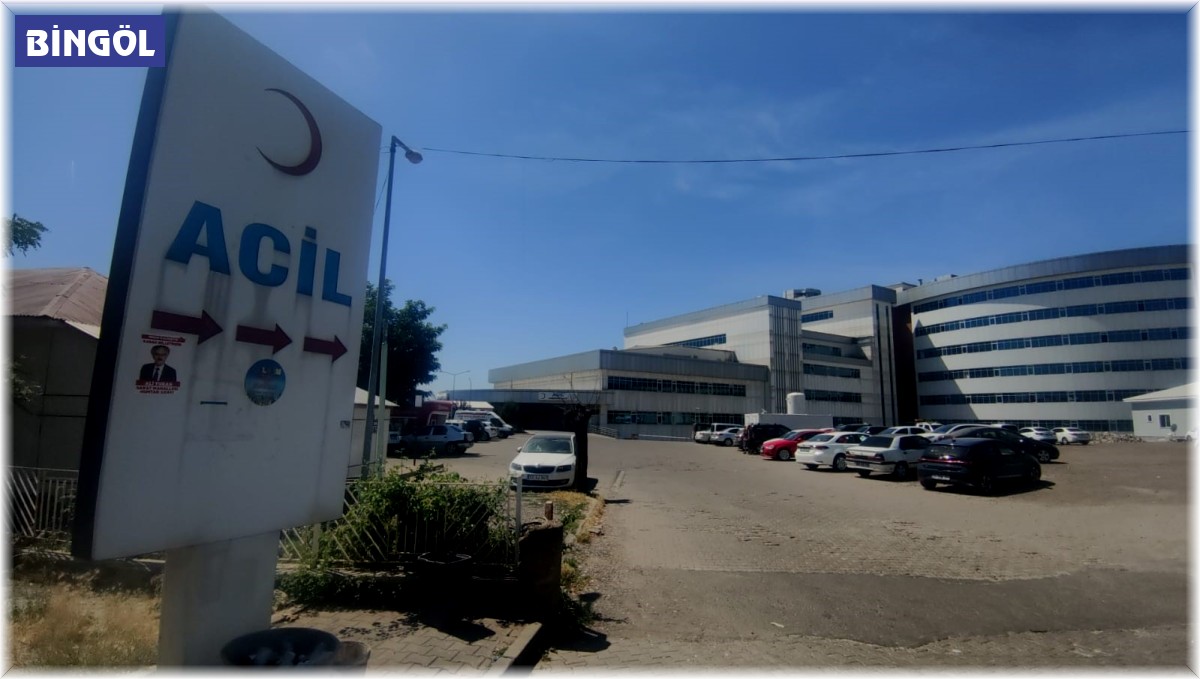 Bingöl'de kurban keserken kendini yaralayan 32 kişi hastanelik oldu