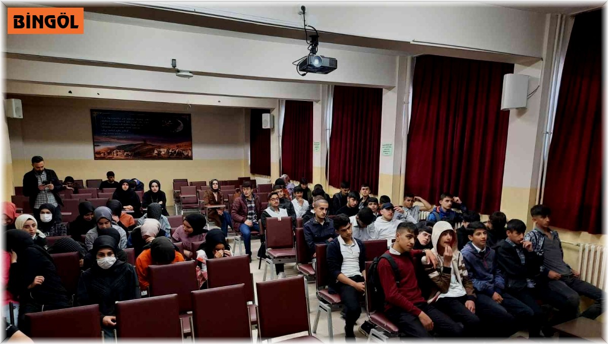 Bingöl'de öğrencilere trafik ve ilk yardım eğitimi verildi