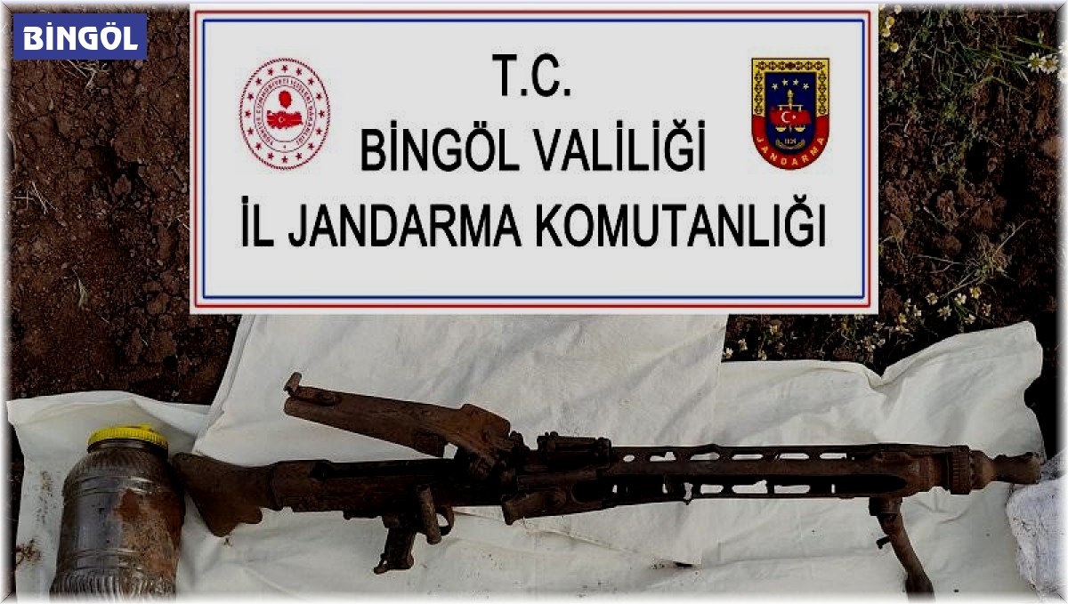 Bingöl'de toprağa gömülü patlayıcı madde ele geçirildi