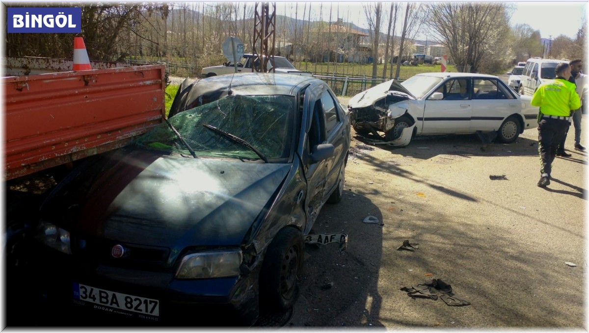 Bingöl'de trafik kazası: 6 yaralı