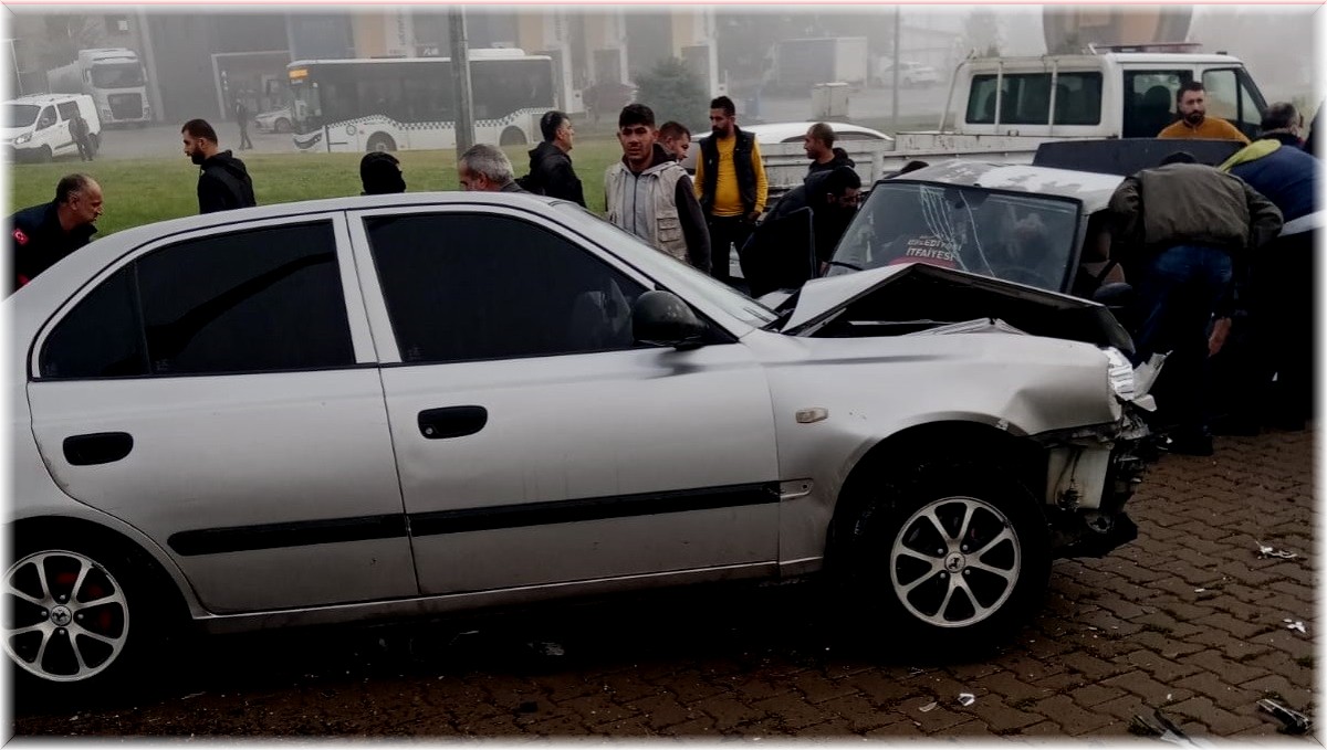 Bingöl'de trafik kazası: 6 yaralı