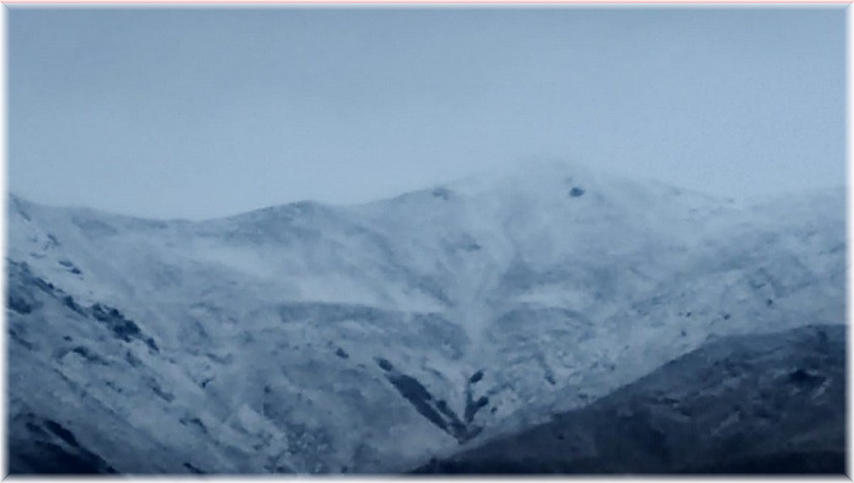 Bingöl'e mevsimin ilk karı düştü