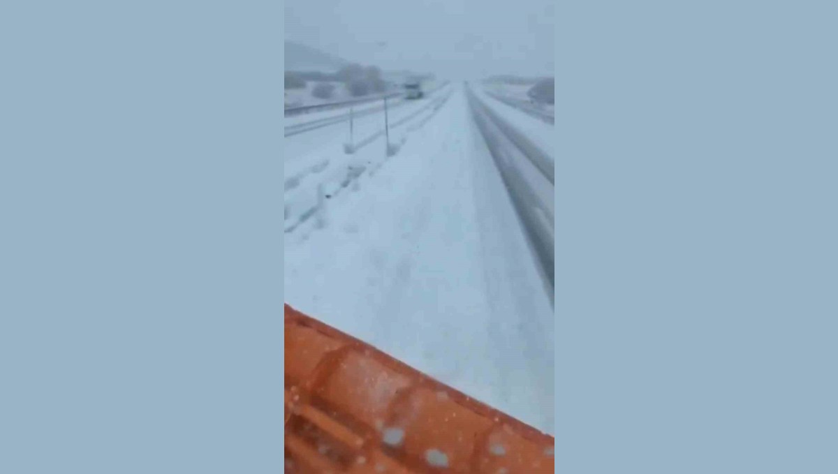 Bingöl'ün yüksek kesimleri beyaza büründü