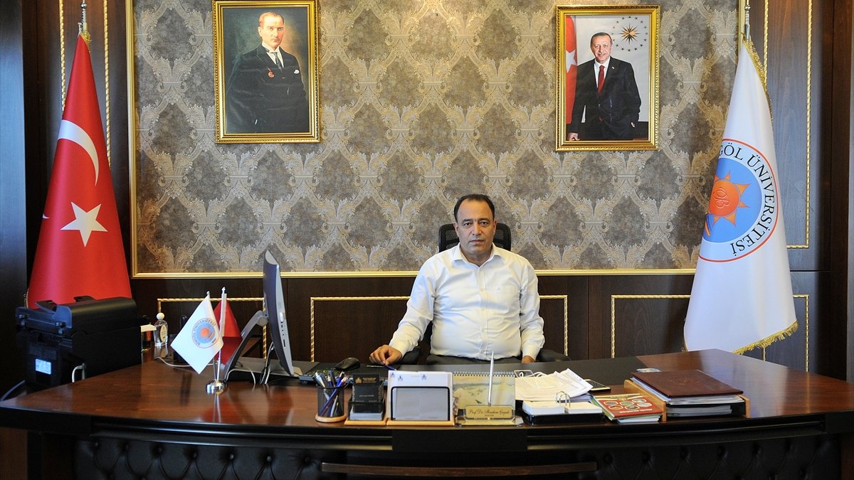 Bingöl Üniversitesi canlı ders takip zorunluluğunu yüzde 70'ten 25'e indirdi