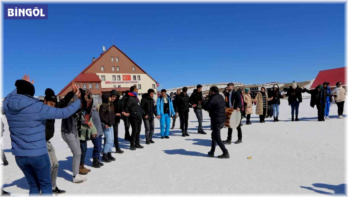 Bingöl Üniversitesi'nden 2'inci Hesarek Kar Festivali etkinliği