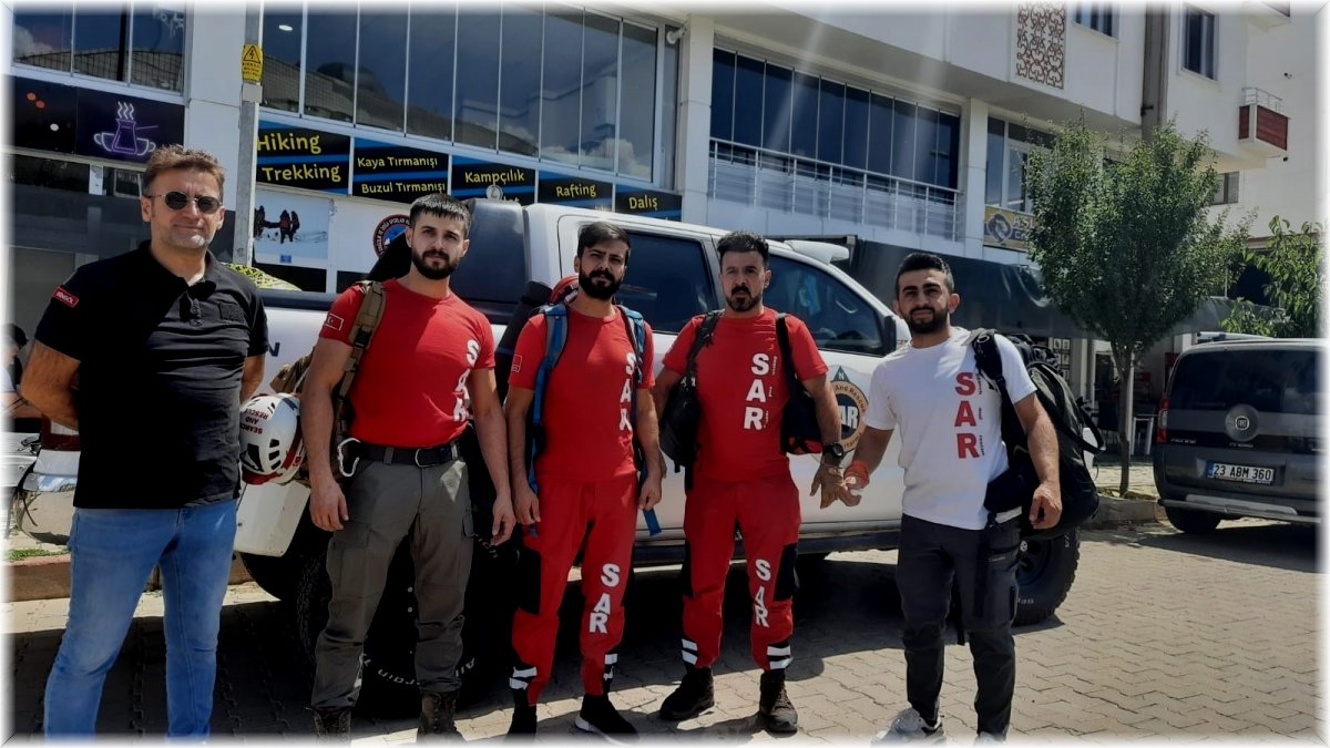 Bingöl’den arama kurtarma ekipleri Kastamonu’ya gitti