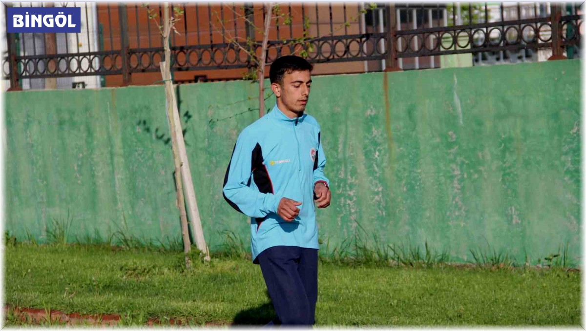 Bingöllü atlet Abdulmecit Açan, Balkan Dağ Şampiyonası'nda