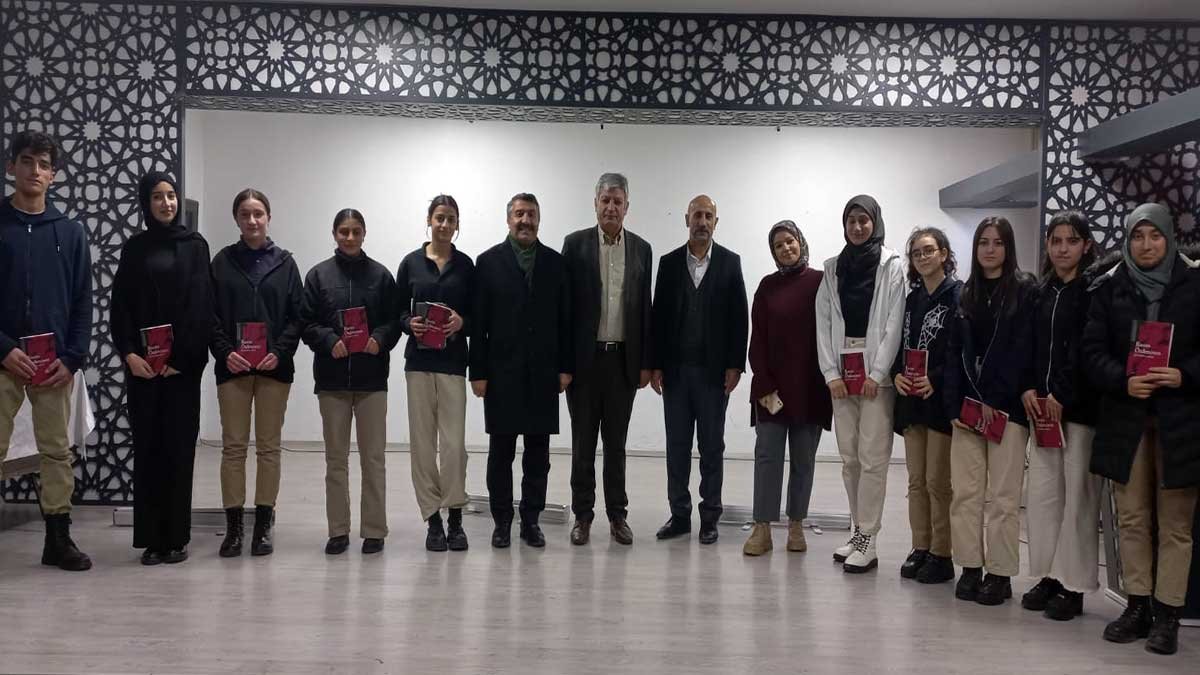 "Bir Bilenle Bilge Nesil" Projesi Eleşkirt’te Büyük İlgi Gördü