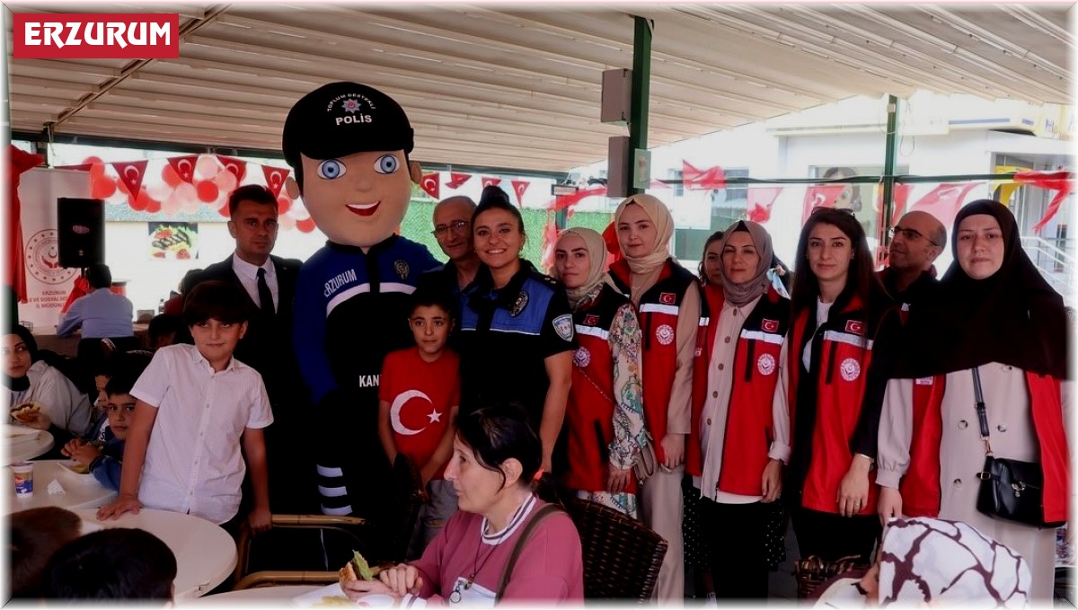 Bir kalem bir gelecek