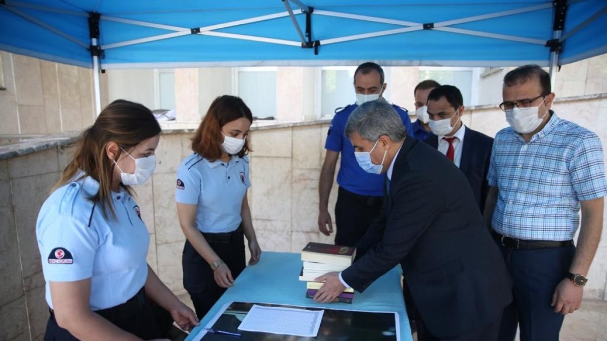 "Bir Kitap Bir Umut" projesi Malatya'da başladı