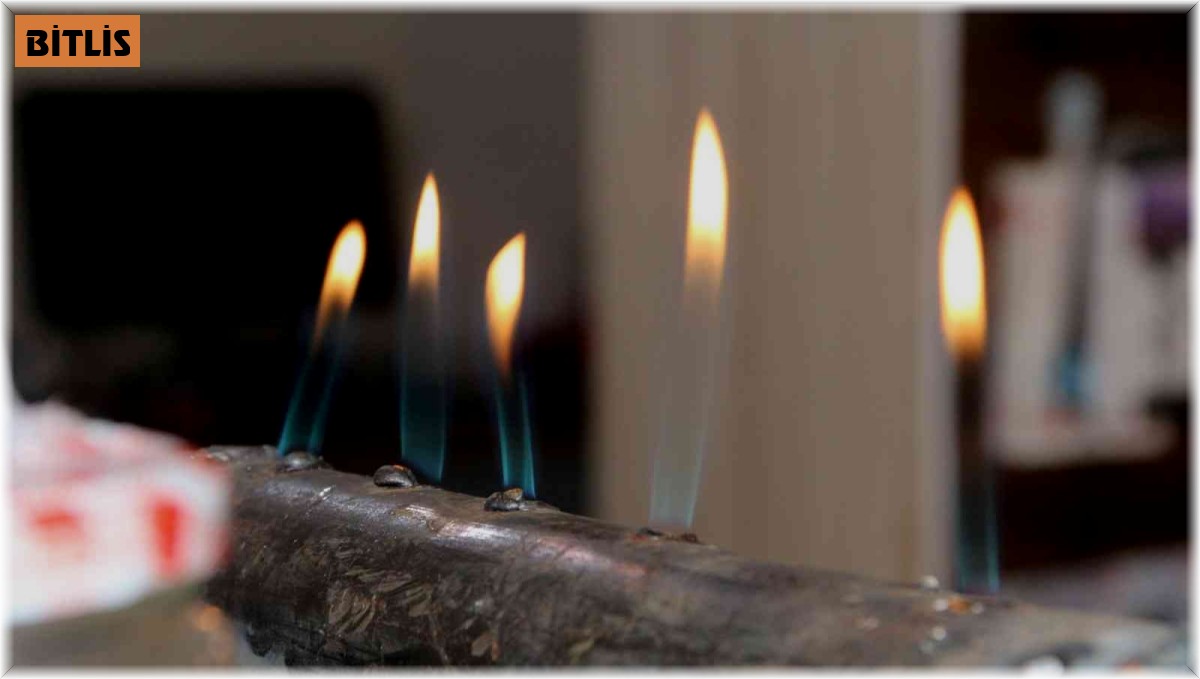 Bir litrelik benzinle bir aylık tüp ihtiyacını karşılıyor