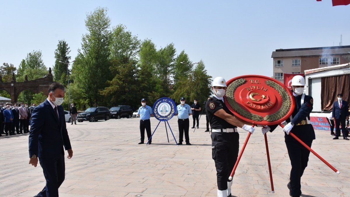 Bitlis düşman işgalinde kurtuluşunun 105'nci yılı