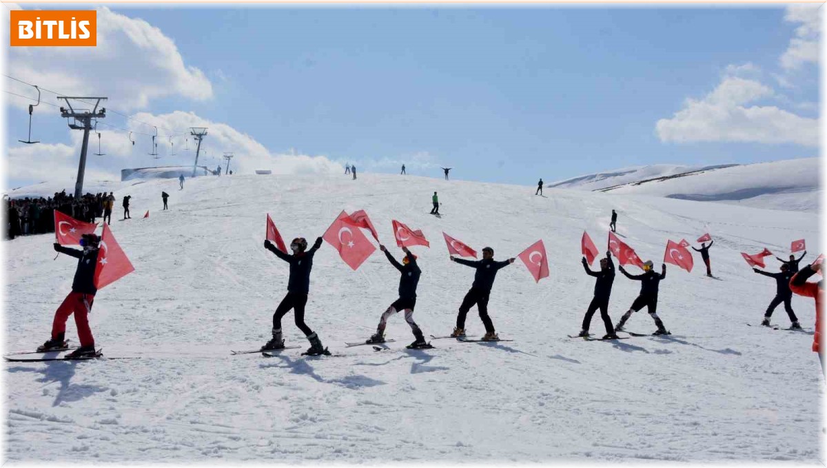 Bitlis Eren Üniversitesinde kar festivali düzenlendi