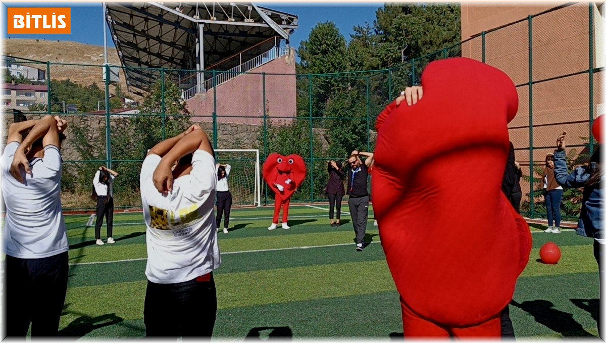 Bitlis İl Sağlık Müdürlüğünden "Kalbinizi Ödüllendirin" etkinliği