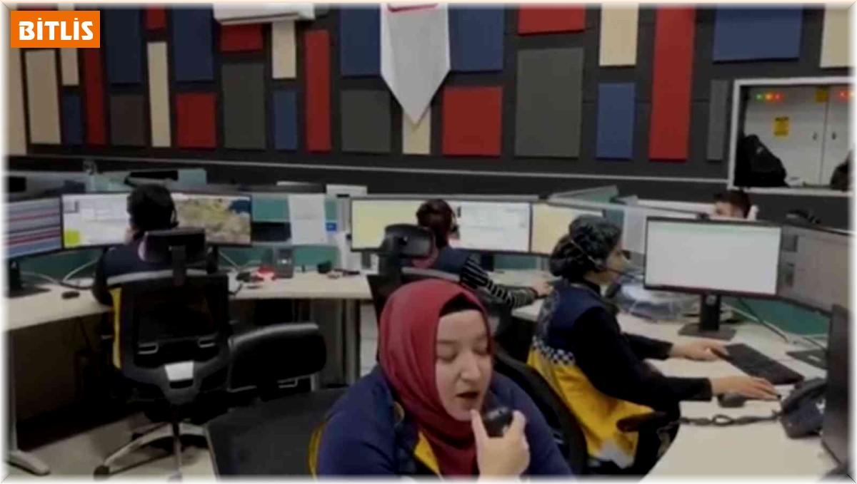 Bitlis İl Sağlık Müdürü Demiray'dan anonslu yılbaşı kutlaması