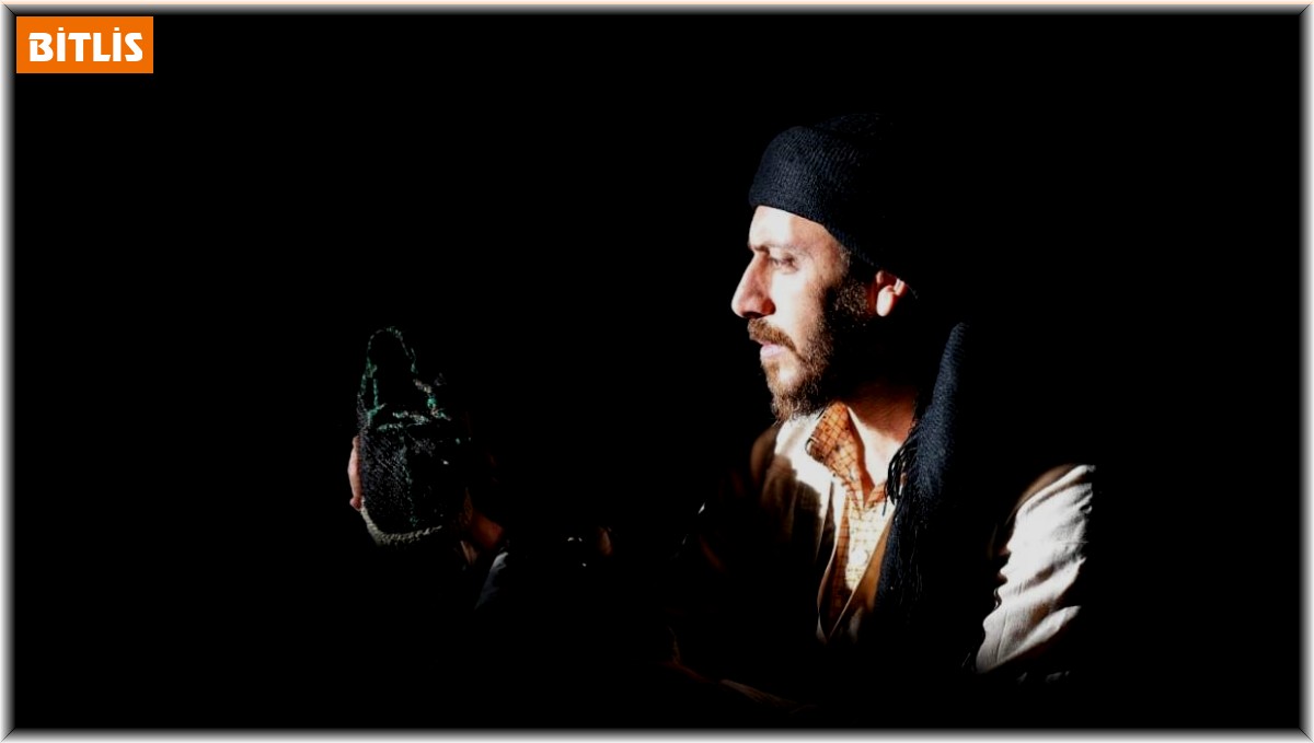 Bitlis'in son "Harik" ustası 27 yıldır mesleği tek başına sürdürüyor