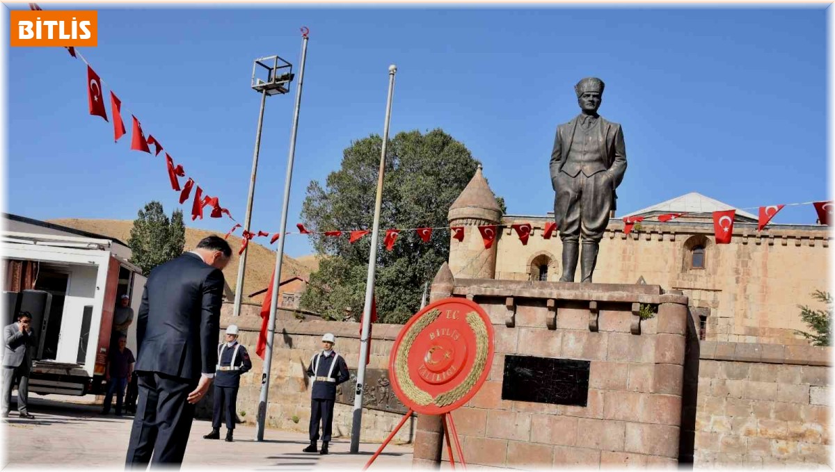 Bitlis'te 30 Ağustos Zafer Bayramı kutlandı