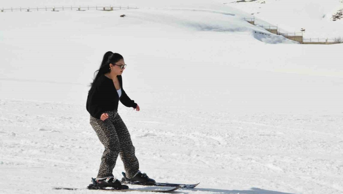 Bitlis'te "5. Kar Festivali" düzenlendi