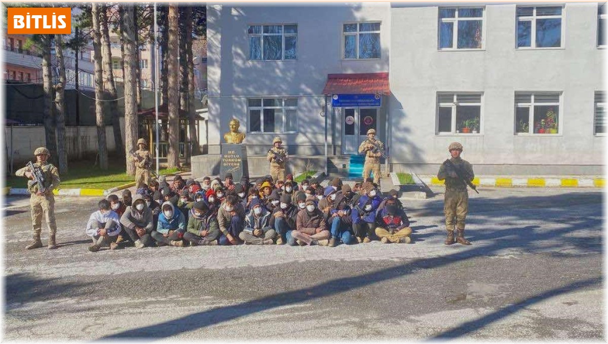 Bitlis'te 70 düzensiz göçmen yakalandı