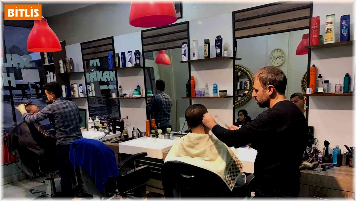 Bitlis'te berber ve kuaförlerin çalışma saatleri belirlendi