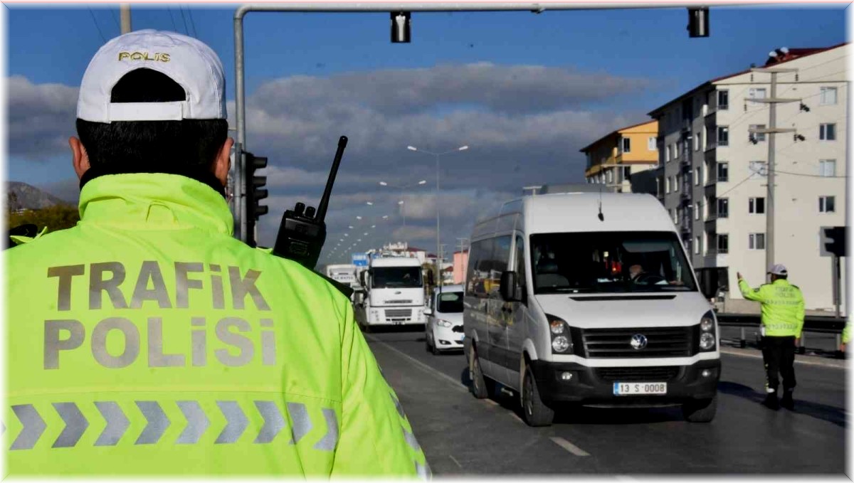 Bitlis'te 'Bi hareketine bakar hayat' uygulaması