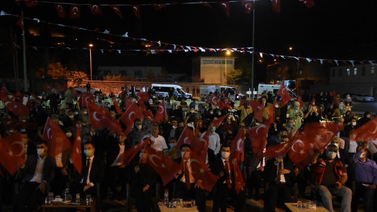 Bitlis'te Demokrasi ve Milli Beraberlik Günü programı