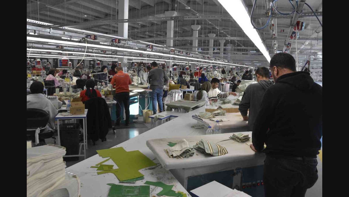 Bitlis'te devlet desteğiyle açılan fabrikalarda 13 bin kişi istihdam ediliyor