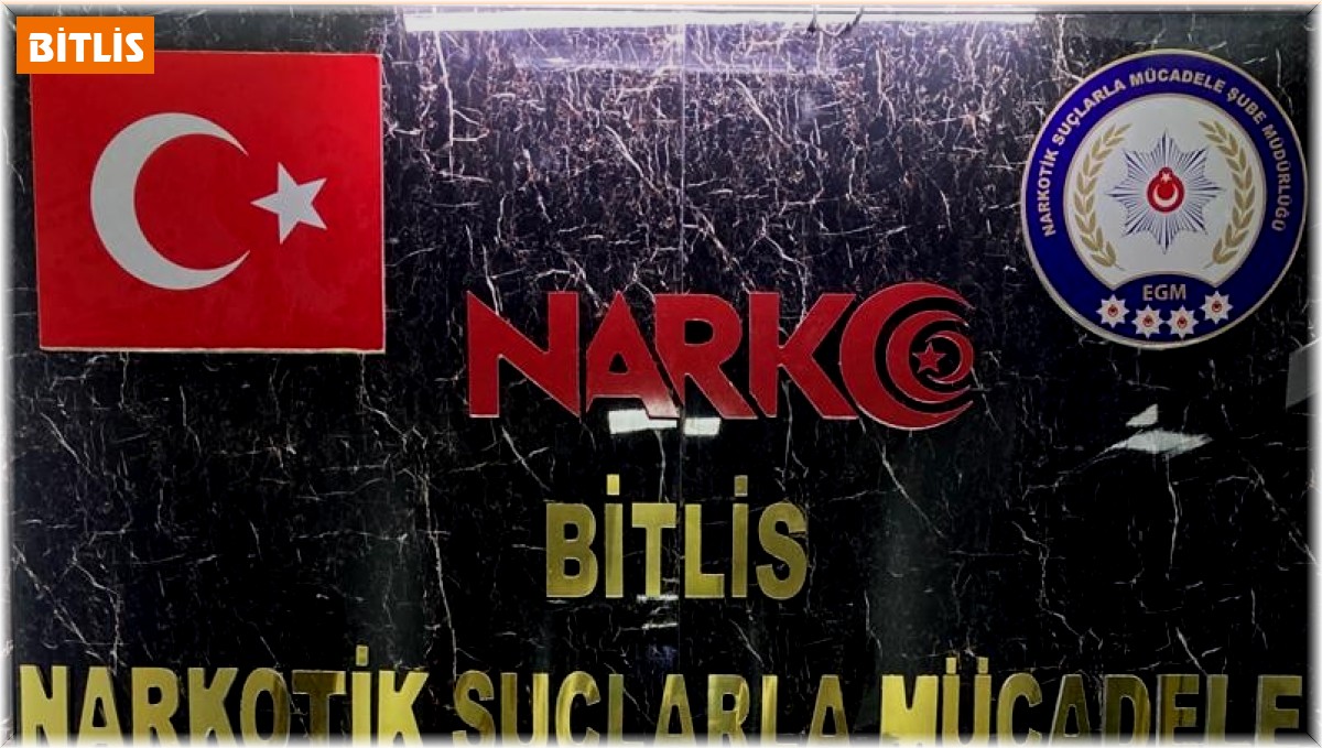 Bitlis'te durdurulan araçtan 12 kilo metamfetamin çıktı