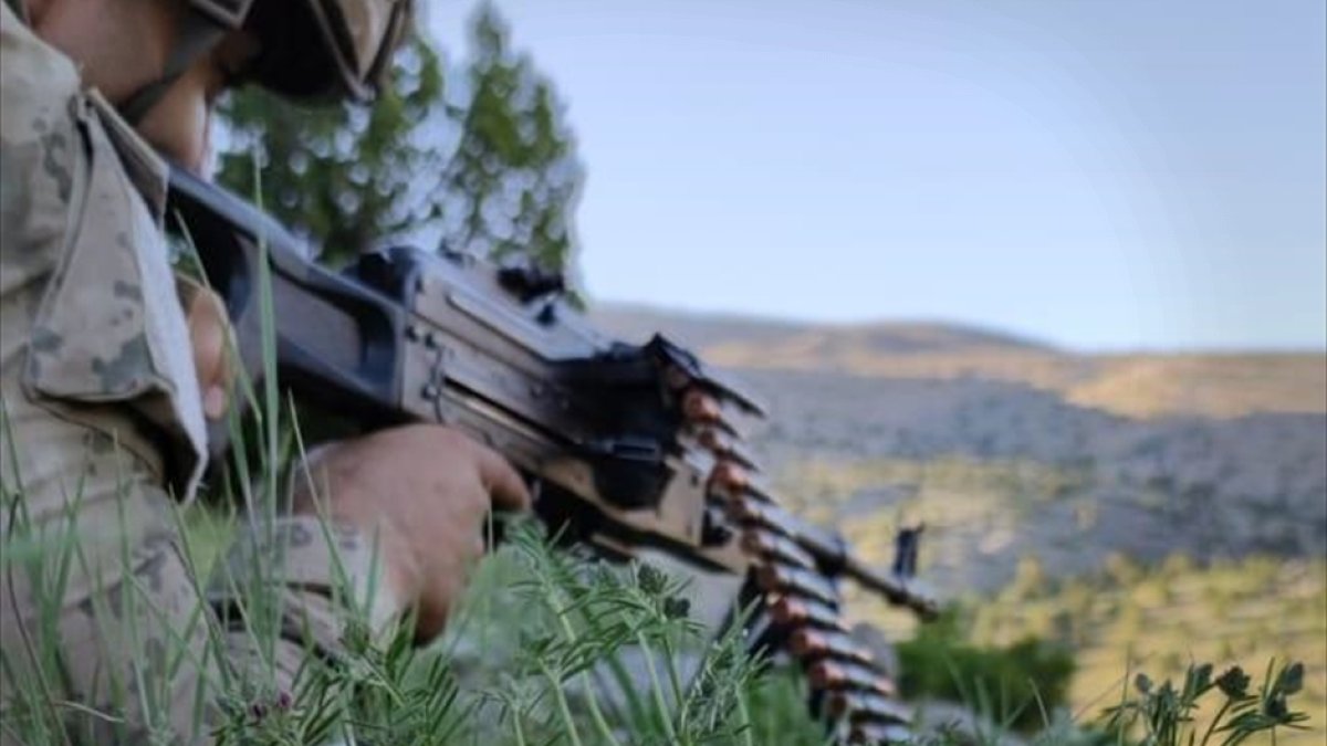 Bitlis'te "Eren Abluka Sonbahar-Kış-9 Şehit Teğmen Baki Koçak Operasyonu" başlatıldı