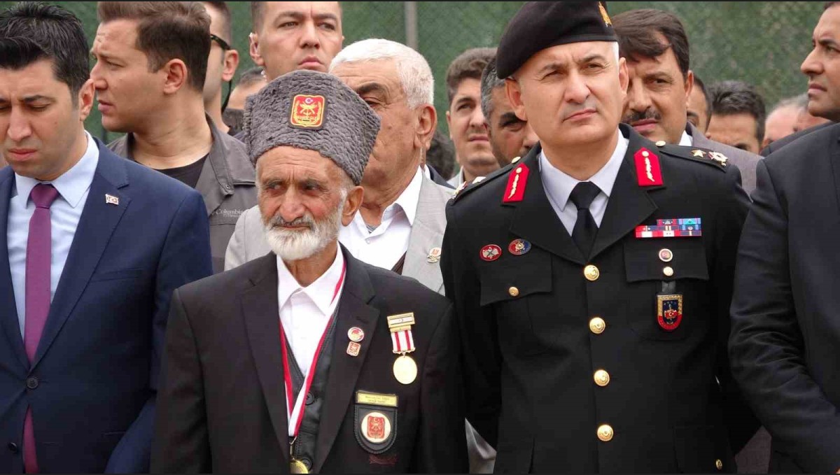 Bitlis'te Gaziler Günü kutlandı