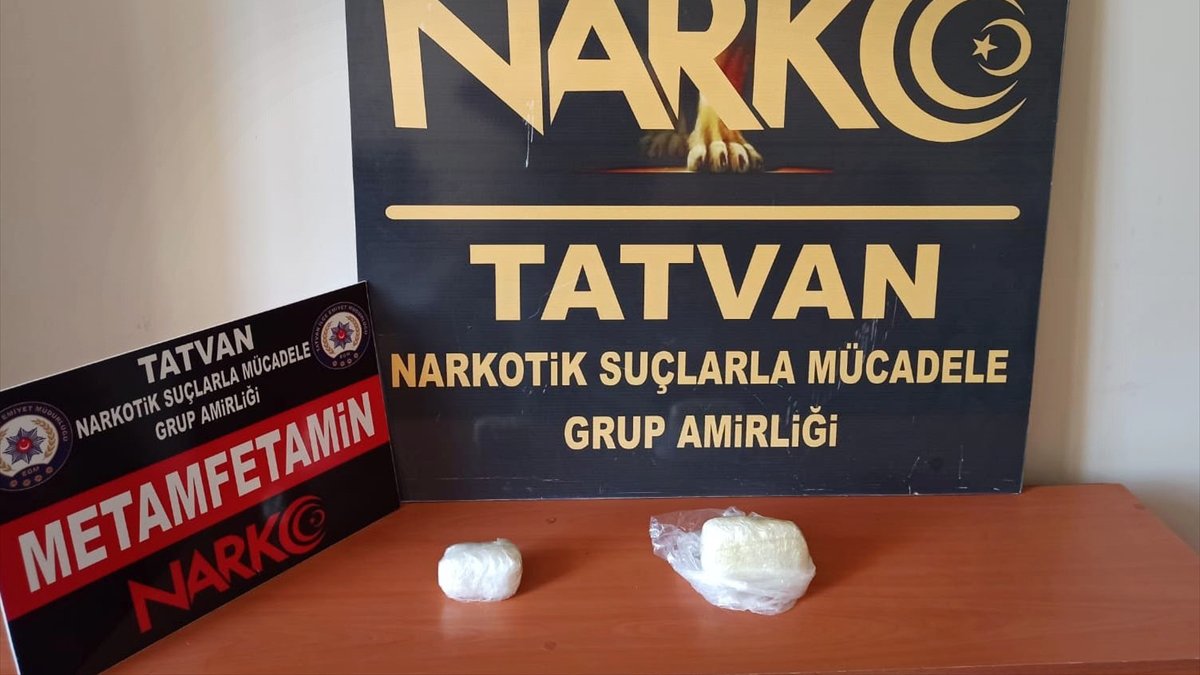 Bitlis'te iki şüpheli 412 gram sentetik uyuşturucuyla yakalandı