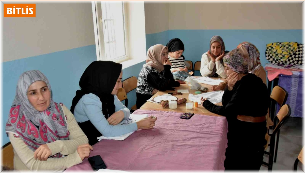 Bitlis'te "Köy Yaşam Merkezleri" açılmaya devam ediyor