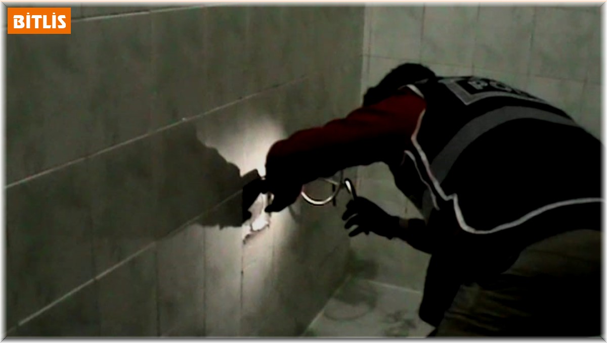 Bitlis'te narkotik operasyonunda 12 kişi tutuklandı