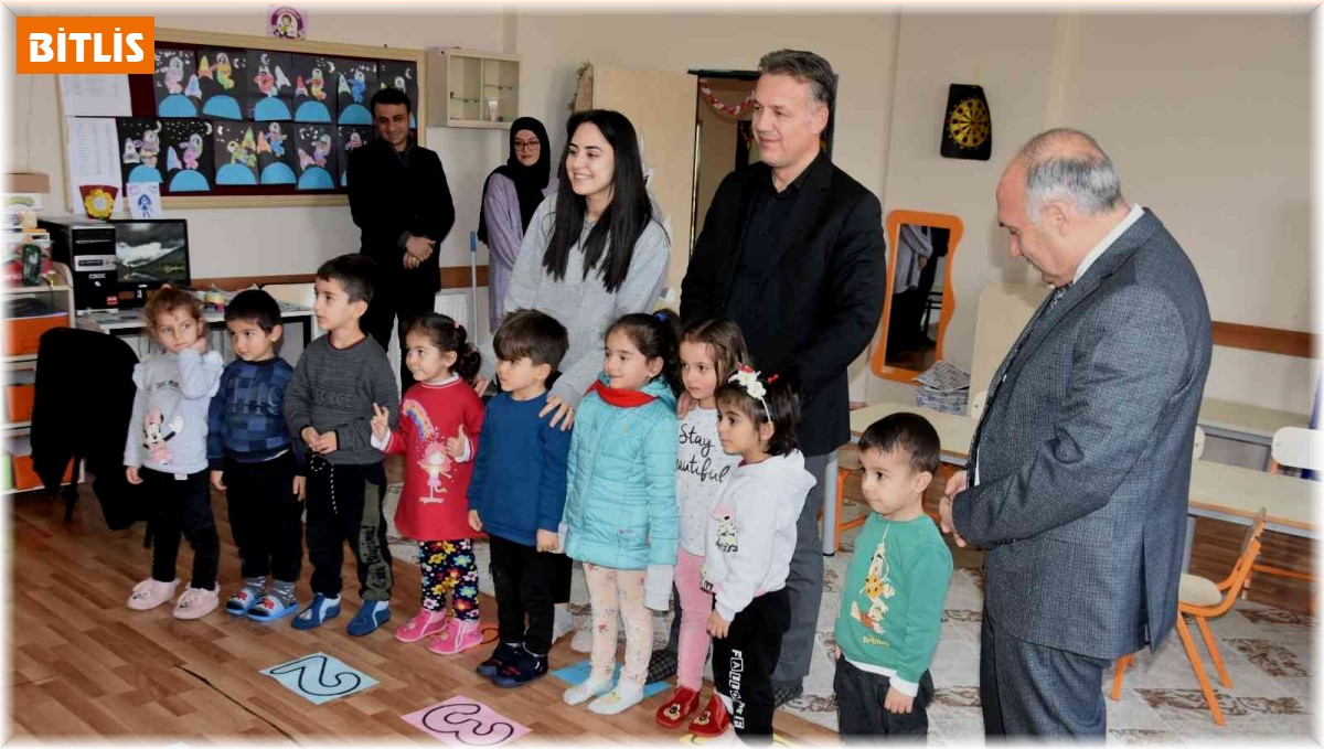 Bitlis'te okullaşma oranı artıyor