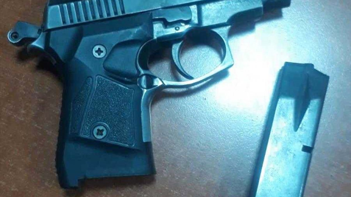 Bitlis'te sokağa çıkma kısıtlamasını ihlal eden 3 uyuşturucu şüphelisine 3 bin 150'şer lira ceza