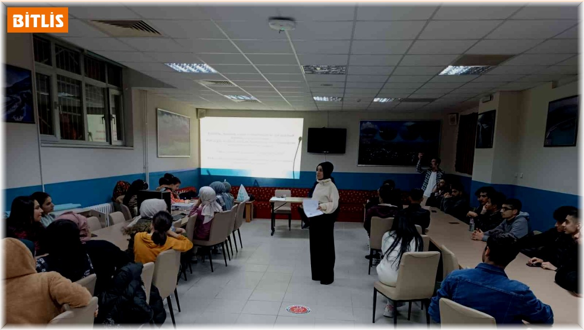 Bitlis'teki öğrencilere "Ruh Sağlığı ve Psikolojik Dayanıklılık" eğitimi