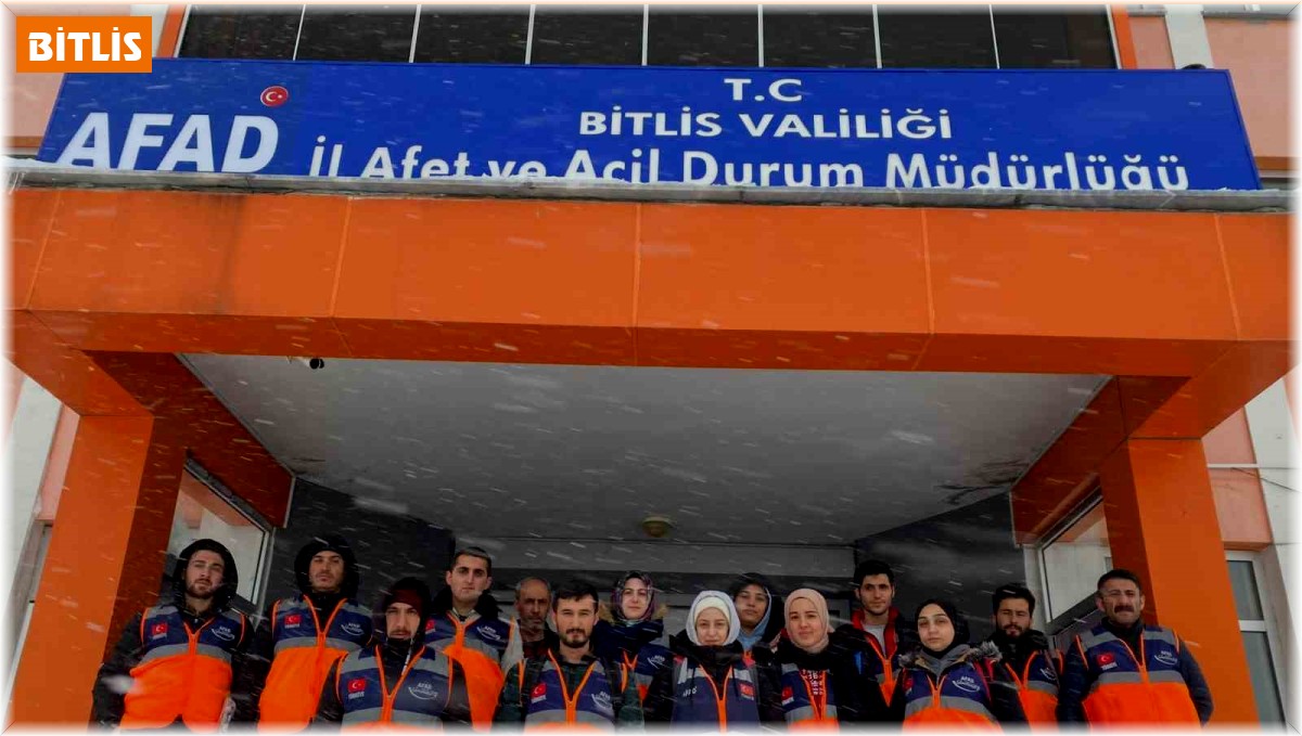 Bitlisli AFAD gönüllüleri bölgedeki görevini tamamladı