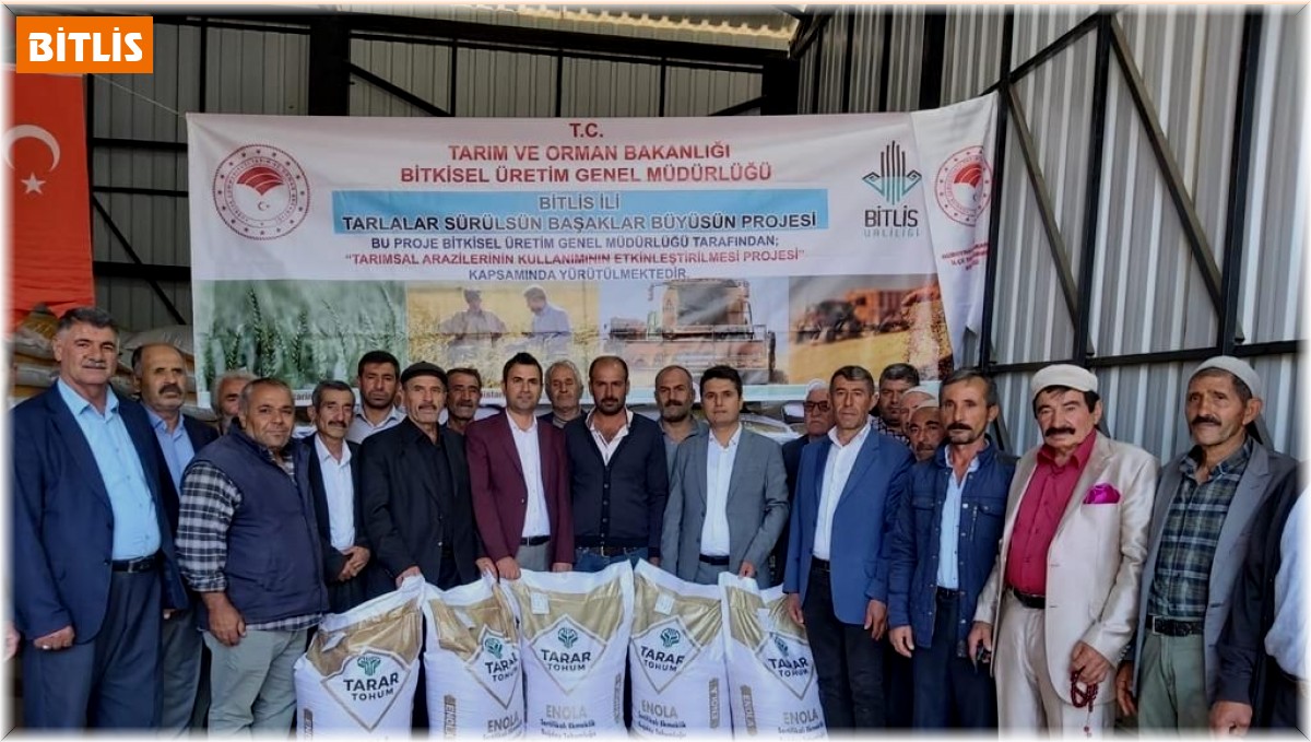 Bitlisli çiftçilere sertifikalı buğday tohumu