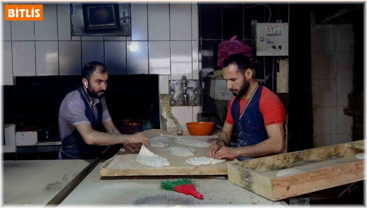 Bitlisli fırın ustasından şaheser resimler