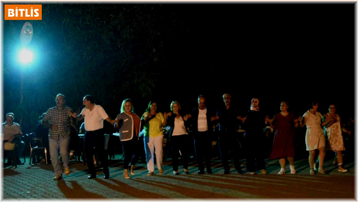 Bitlisliler baba ocağında bir araya geldi