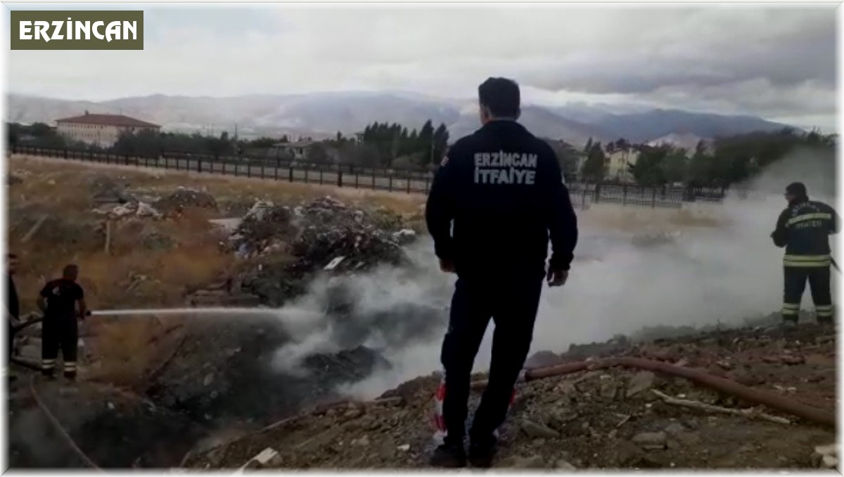 Boş arazide çıkan yangın büyümeden söndürüldü