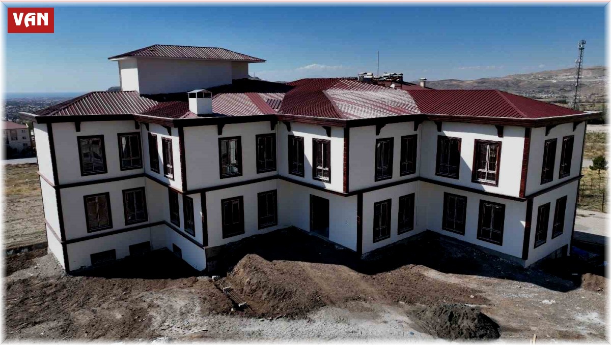 Bostaniçi yaşam merkezi açılış için gün sayıyor