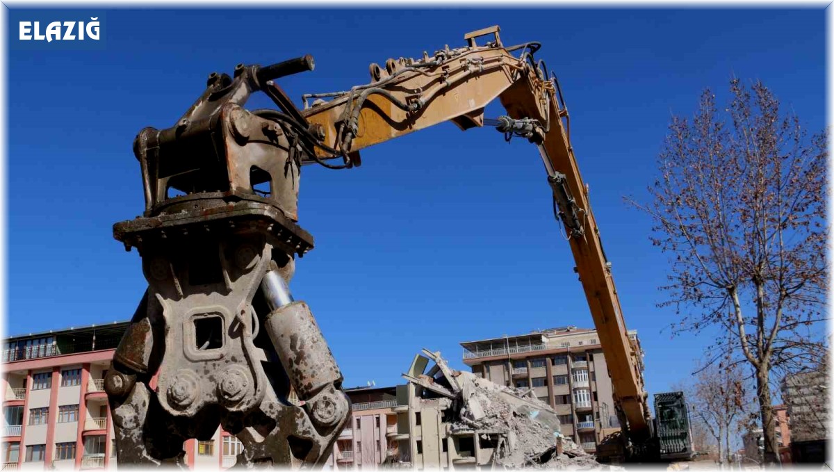 Bu maaşı duyan makas operatörlüğü için sıraya girecek: Aylık 300 bin lira