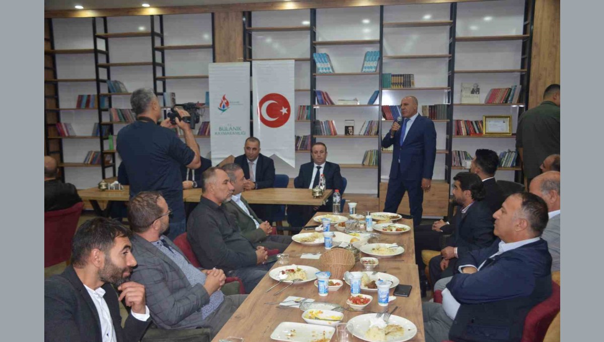 Bulanık İlçe Milli Eğitim Müdürü Tunçel'e veda yemeği