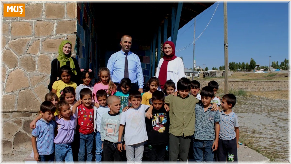 Bulanık İlçe Milli Eğitim Müdürü Tunçel pansiyonda kalan öğrencileri ziyaret etti