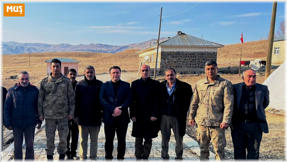 Bulanık Kaymakamı Ocak, köylerin sorunlarını yerinde tespit ediyor