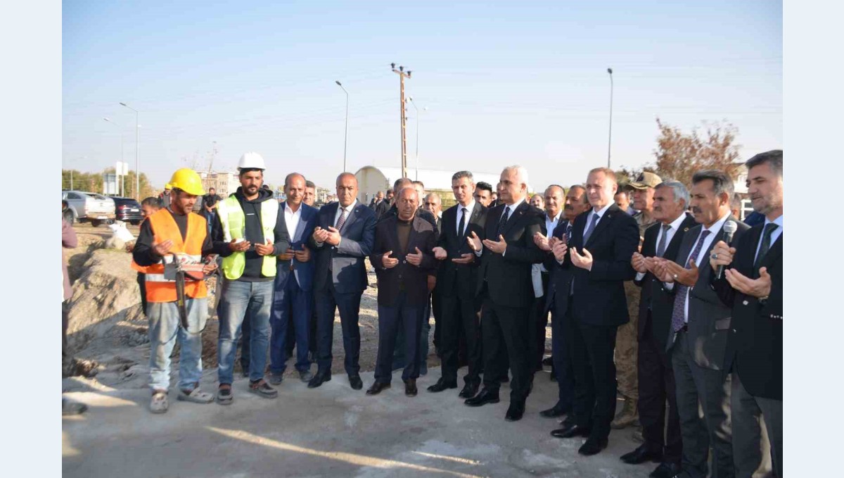 Bulanık'ta 100 yataklı öğretmenevinin temeli atıldı