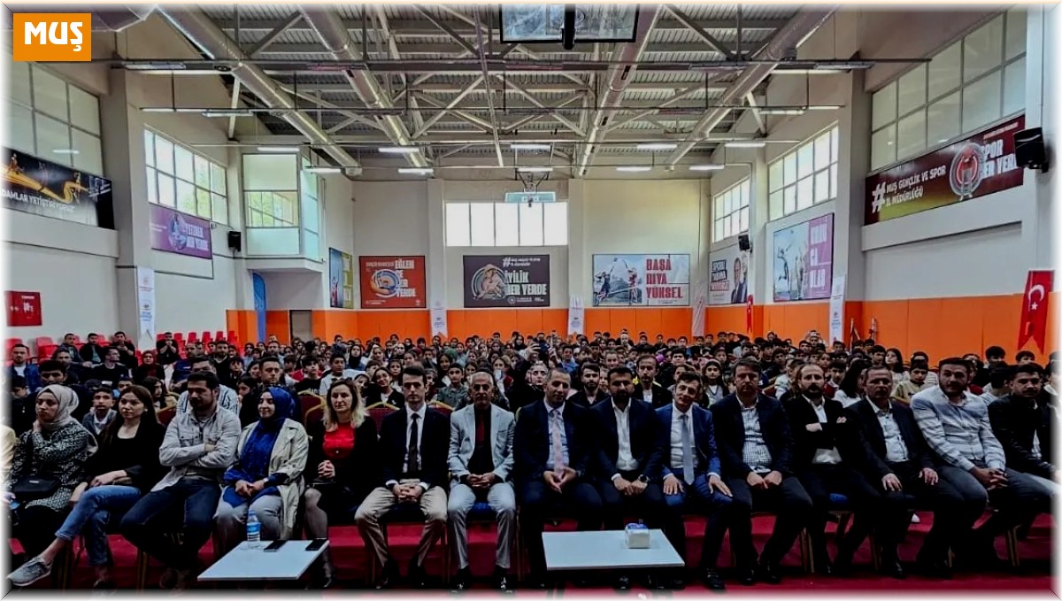 Bulanık'ta 'Bil Bakalım Bilgi Yarışması' düzenlendi